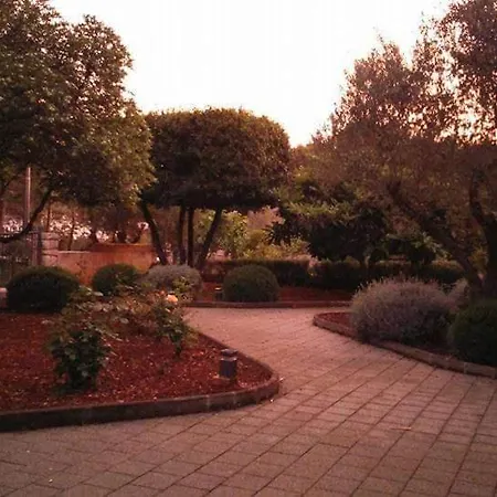 Vera Cres